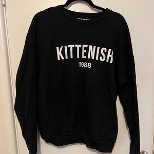 Kittenish crewneck